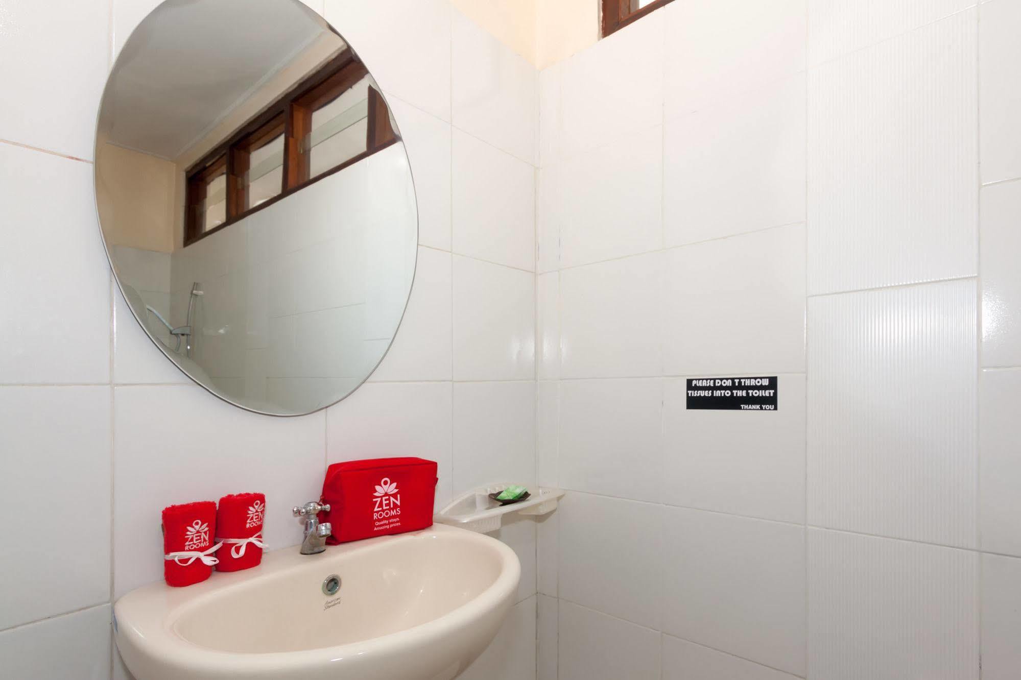 Zen Blanjong Sekawaru Hotel